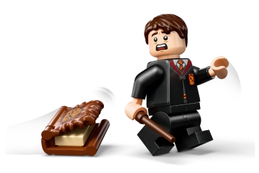 Preview: Minifiguren: LEGO Harry Potter 76449 Beißendes Monsterbuch der Monster
