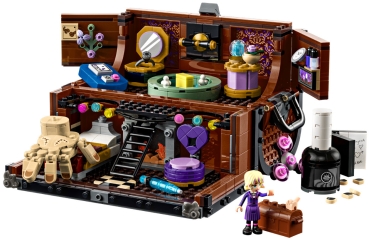 Inhalt: LEGO Wednesday 76785 Die Wohnung des Eiskalten Händchens