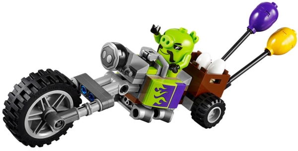 LEGO Angry Birds 75823 Bird Island Egg Heist, Piggy Trike